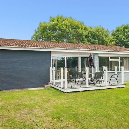 Broadlands Park And Marina Hotel Pakefield Exterior foto